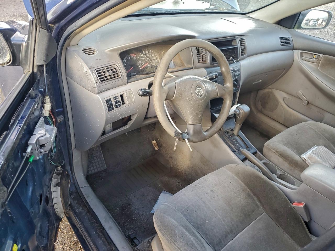 2003 TOYOTA COROLLA CE photo 8