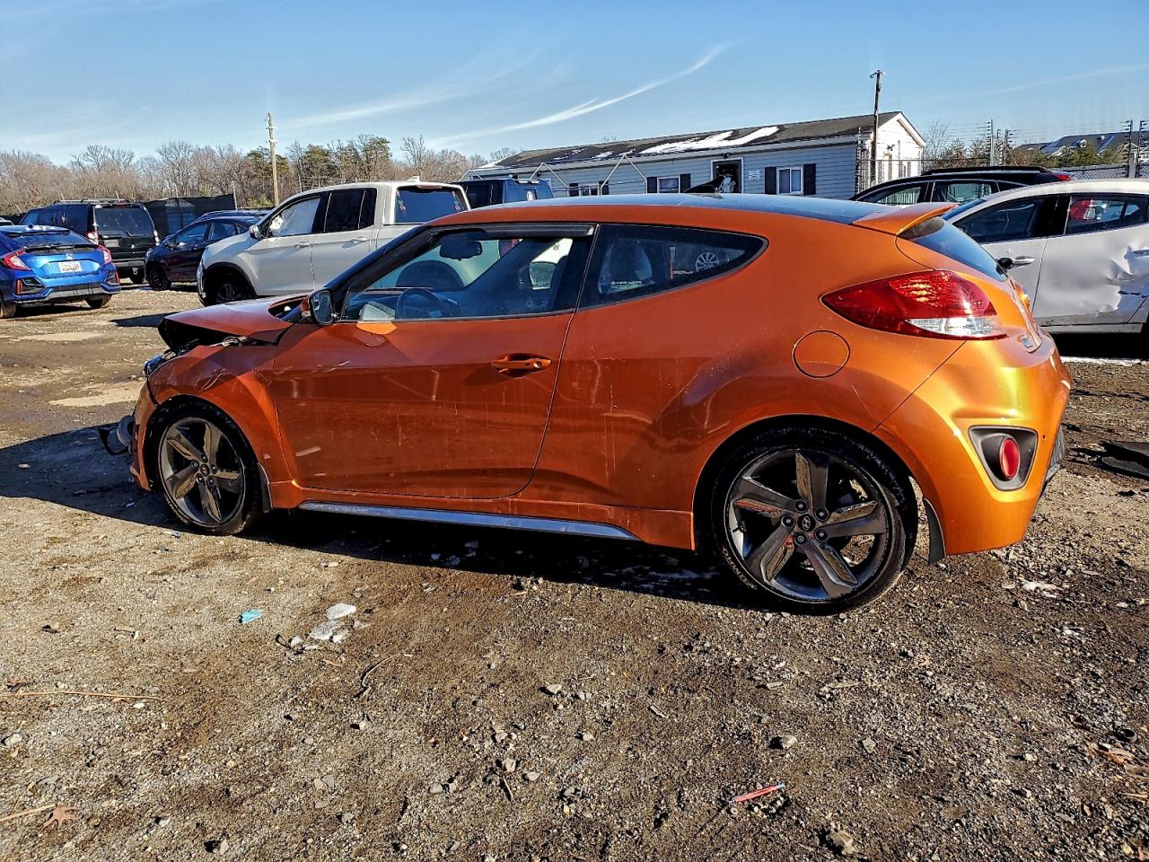 2015 HYUNDAI VELOSTER TURBO photo 2