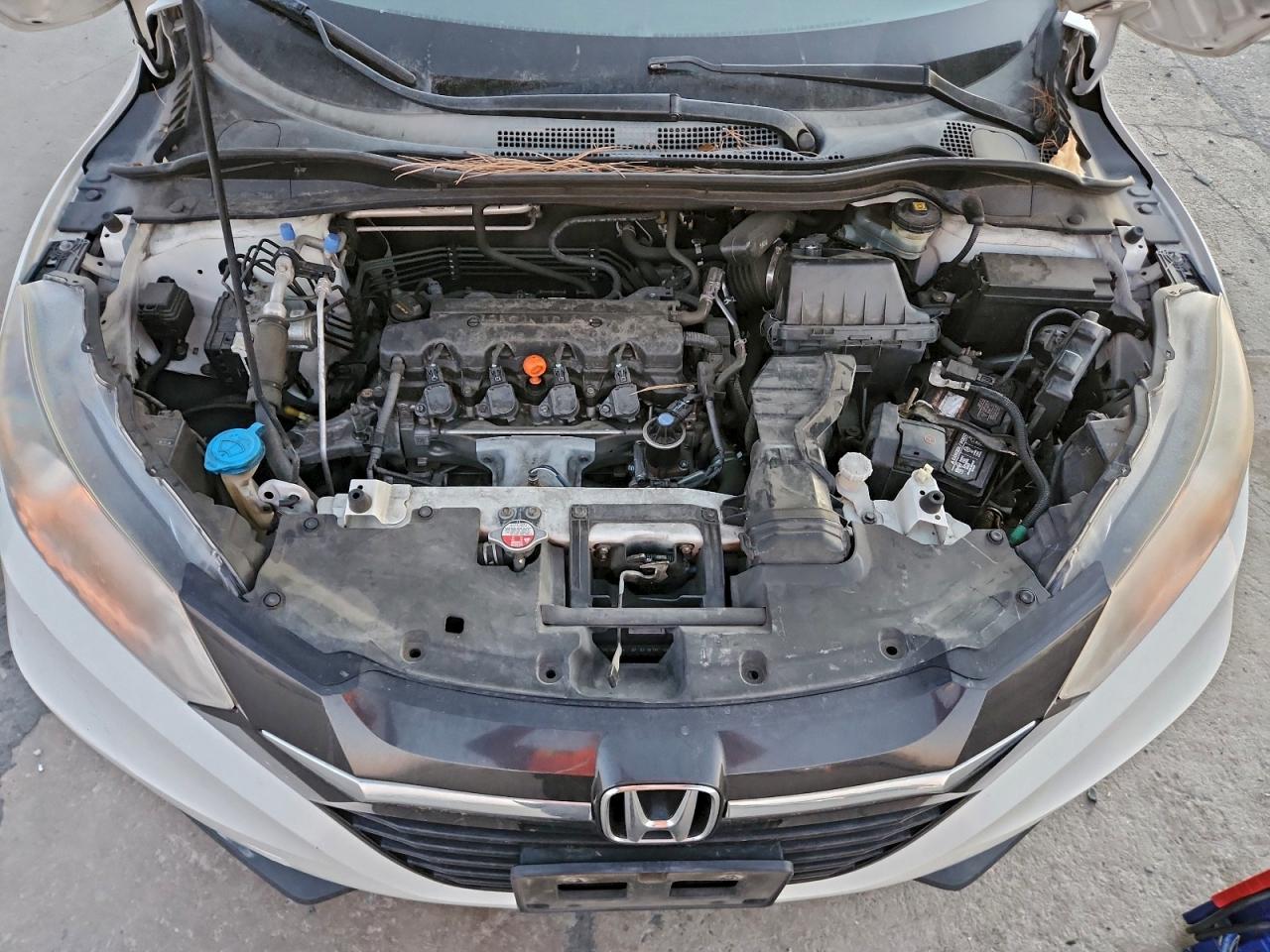 2016 HONDA HR-V LX photo 23