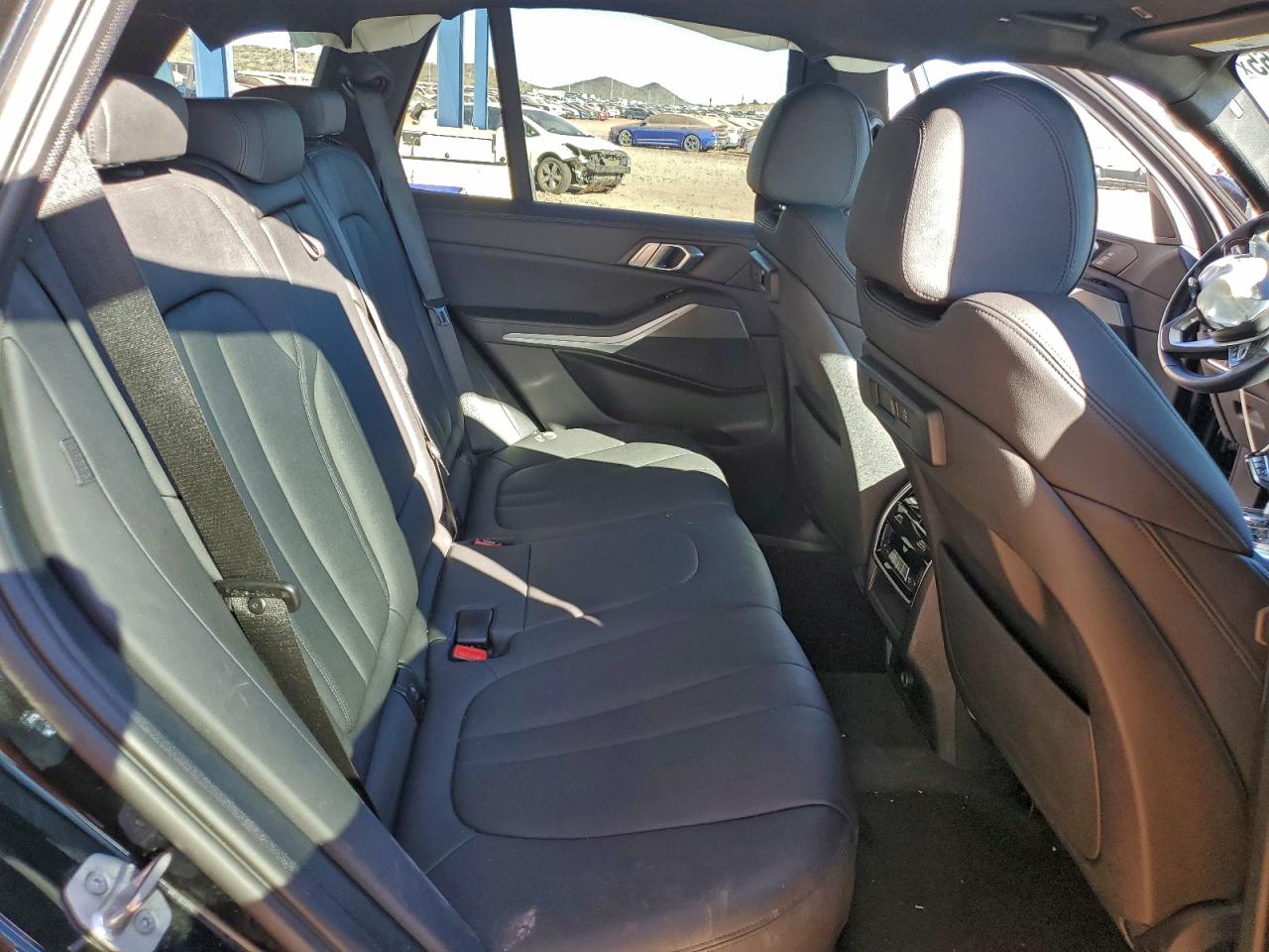 2022 BMW X5 XDRIVE45E photo 11