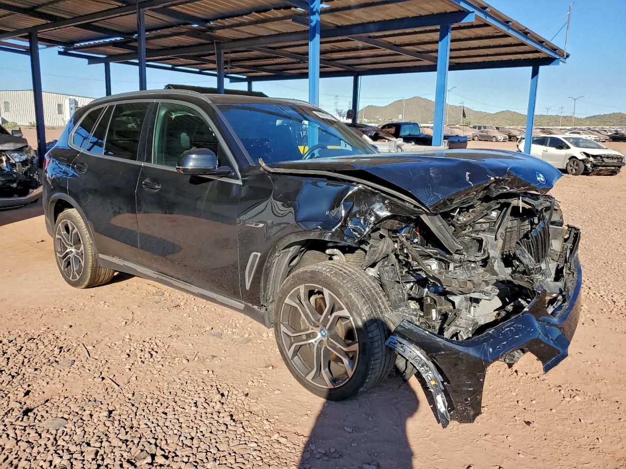 2022 BMW X5 XDRIVE45E photo 4