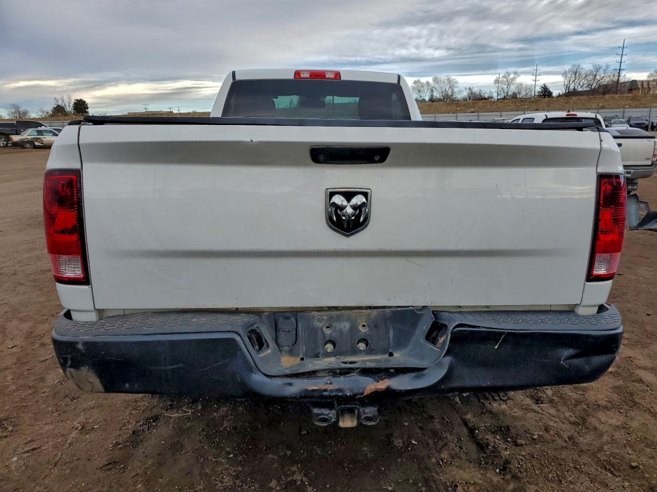 2014 RAM 1500 ST photo 6