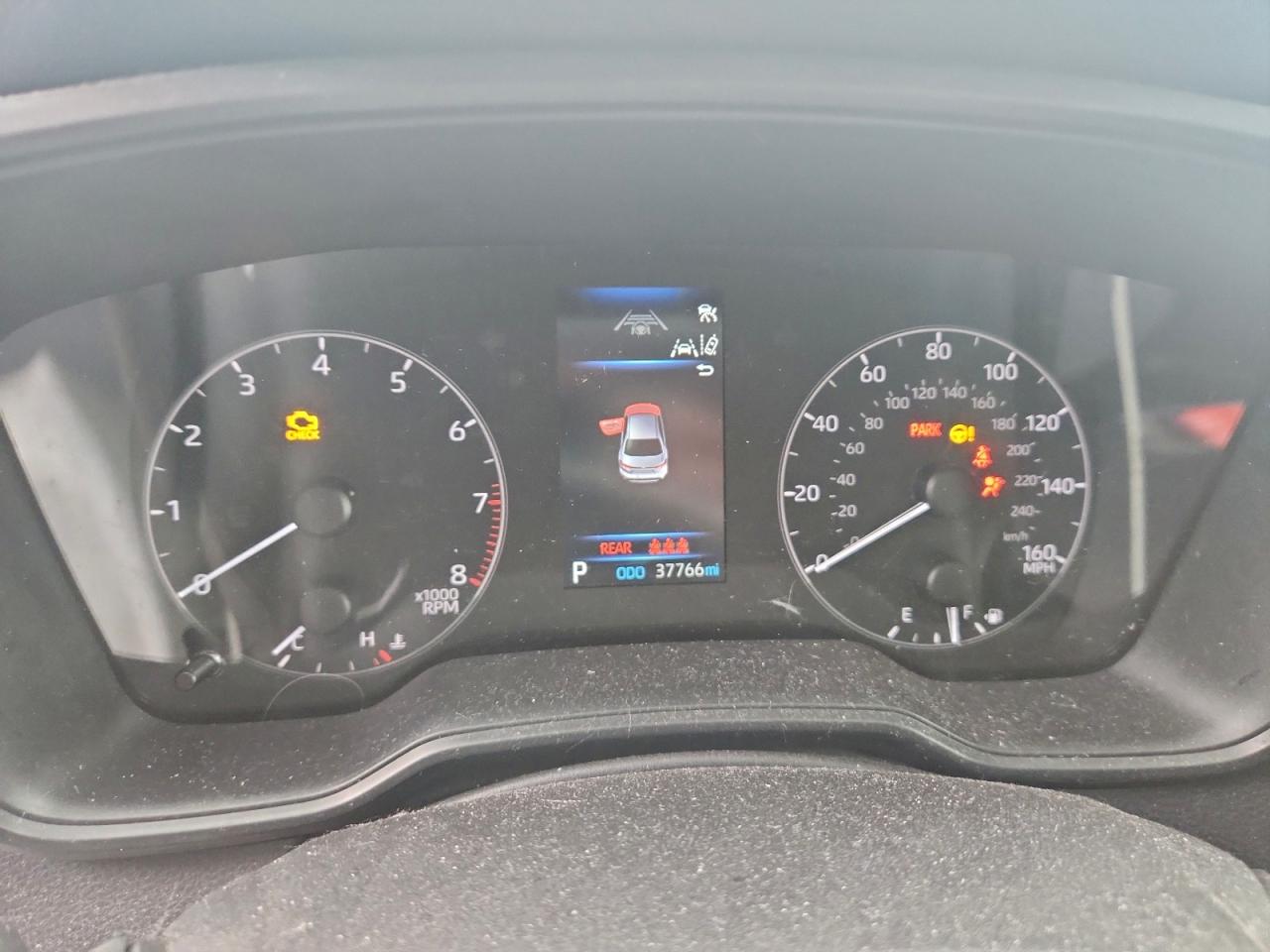 2024 TOYOTA COROLLA LE photo 9