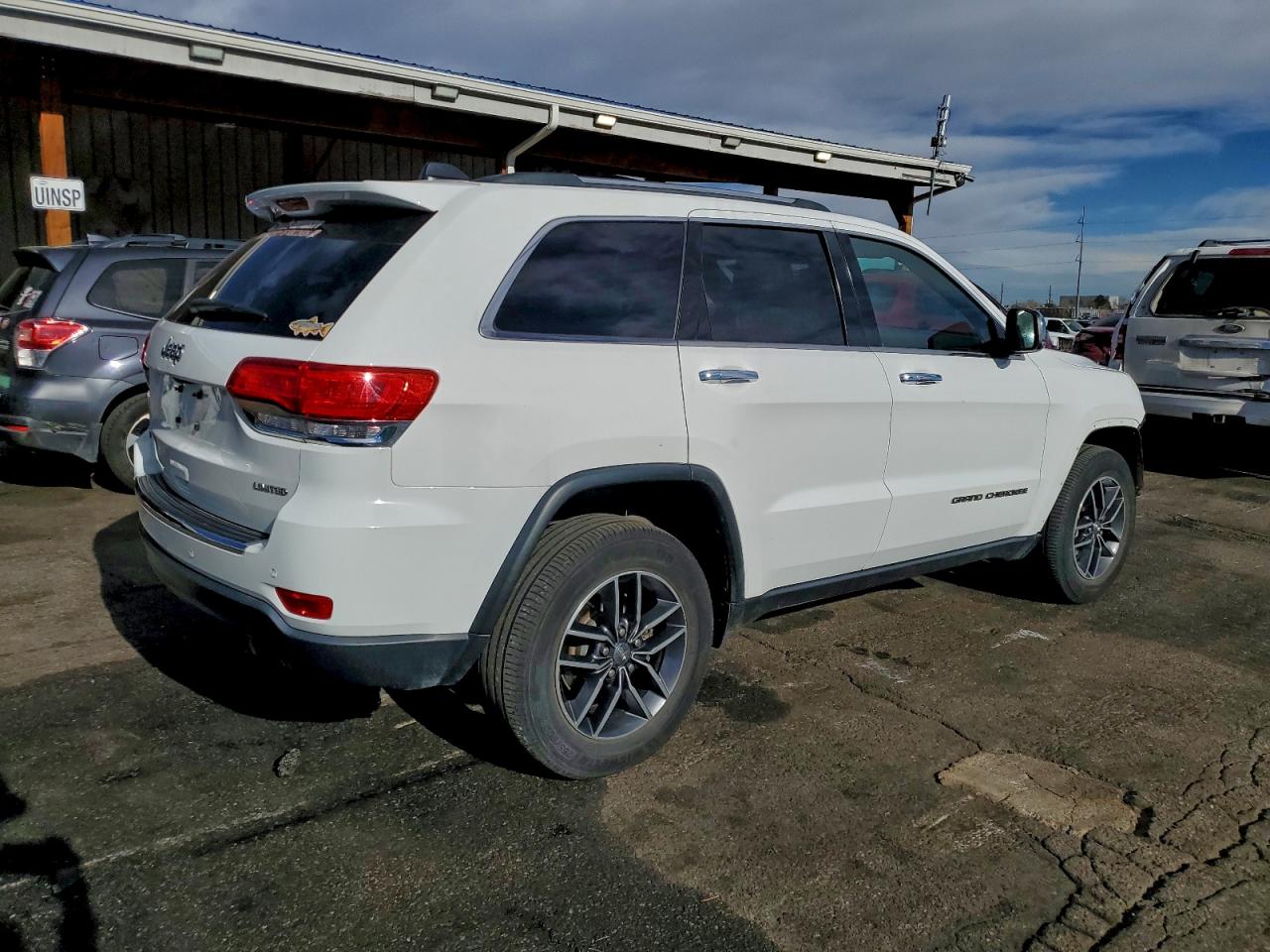 2018 JEEP GRAND CHEROKEE LIMITED photo 3