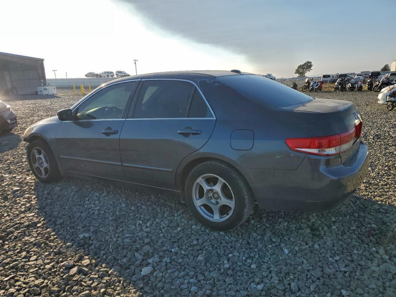 2004 HONDA ACCORD EX photo 2