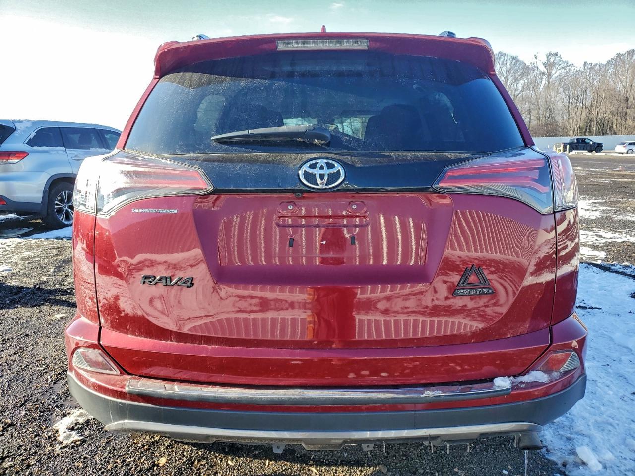 2018 TOYOTA RAV4 ADVENTURE photo 6