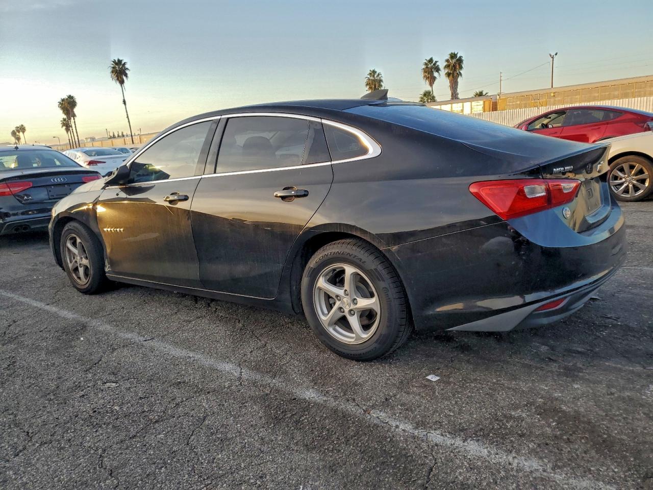 2016 CHEVROLET MALIBU LS photo 2