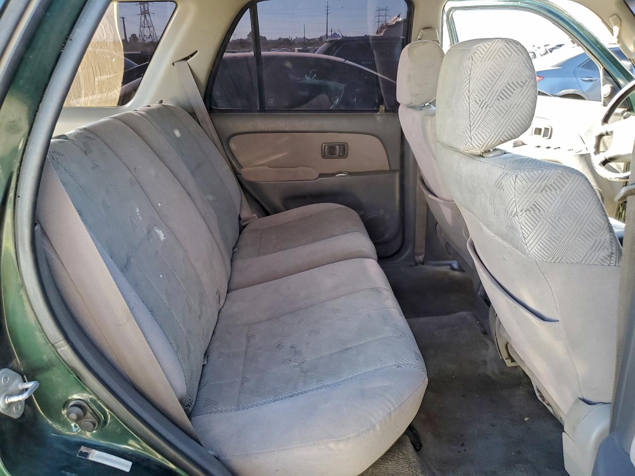 2001 TOYOTA 4RUNNER SR5 photo 11