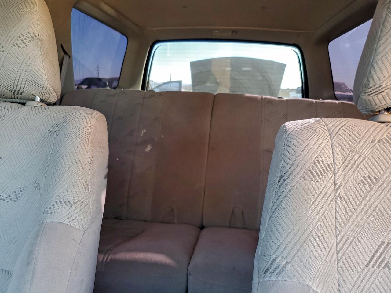 2001 TOYOTA 4RUNNER SR5 photo 10