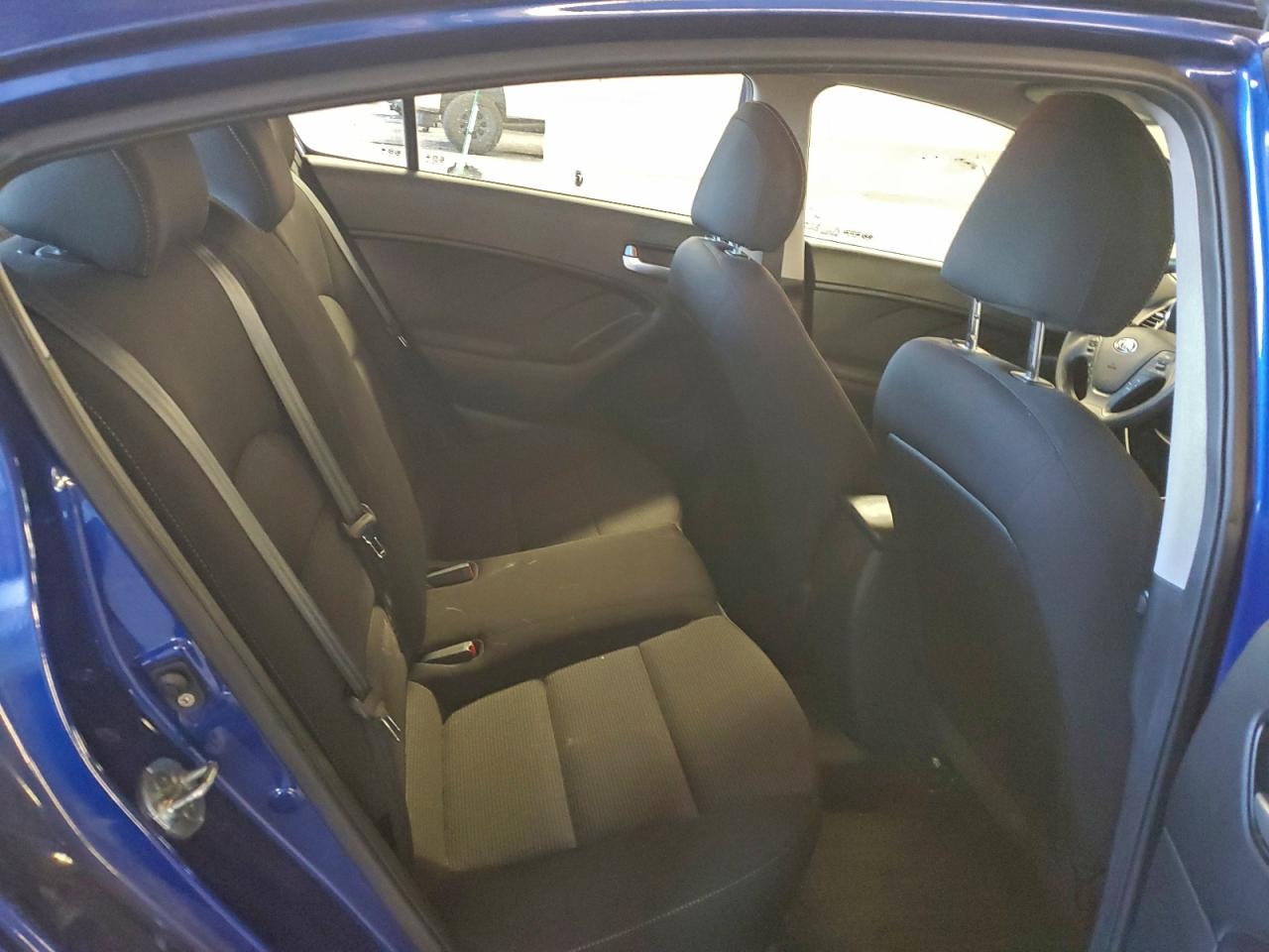 2017 KIA FORTE LX photo 10