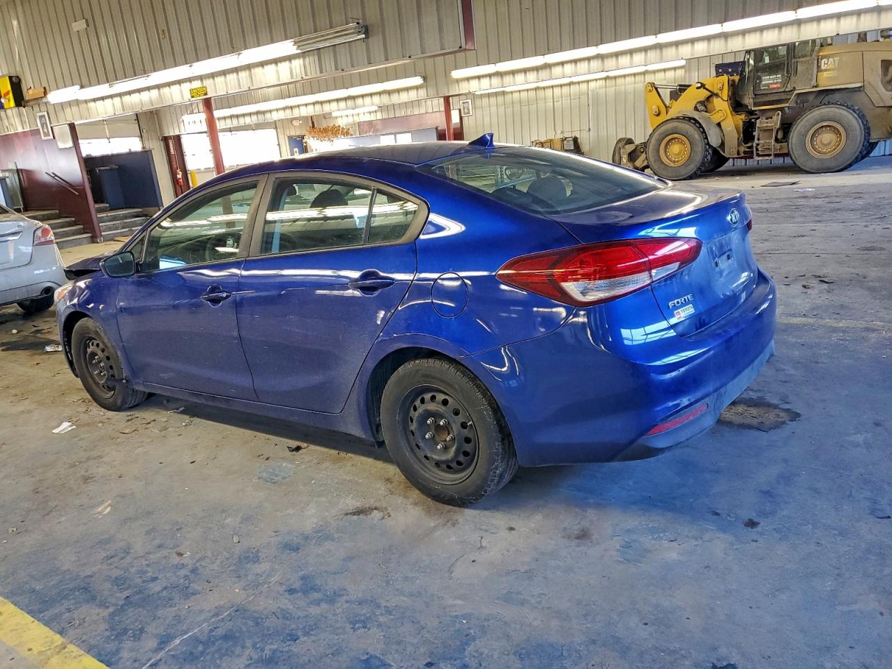 2017 KIA FORTE LX photo 2