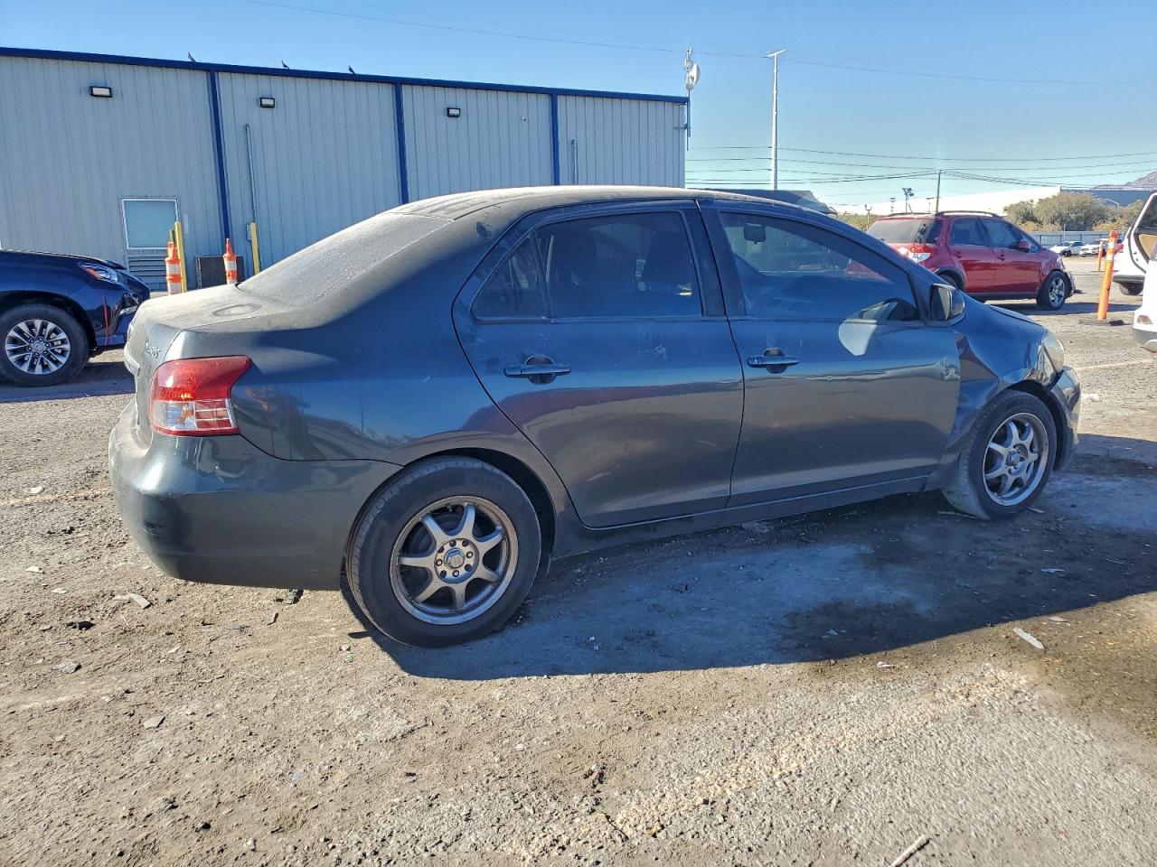 2007 TOYOTA YARIS photo 3