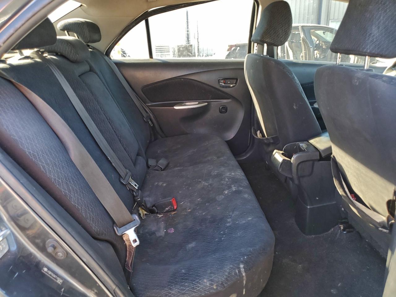 2007 TOYOTA YARIS photo 10