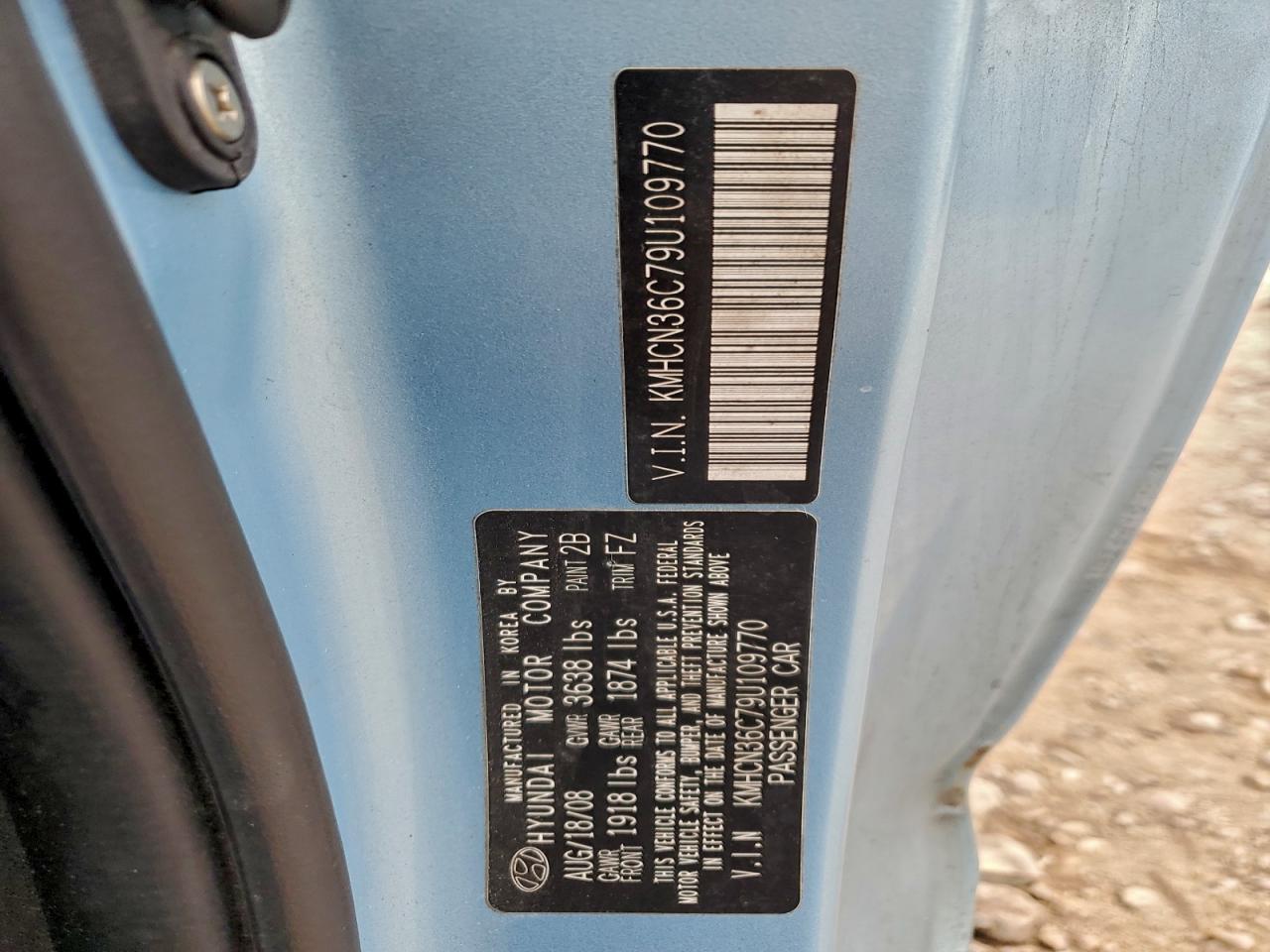 2009 HYUNDAI ACCENT SE photo 12