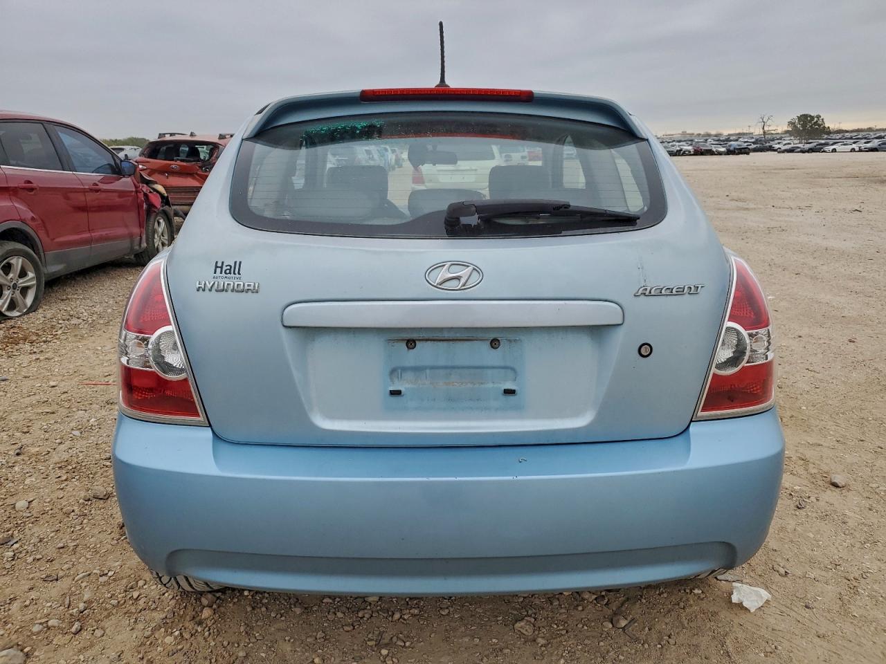 2009 HYUNDAI ACCENT SE photo 6