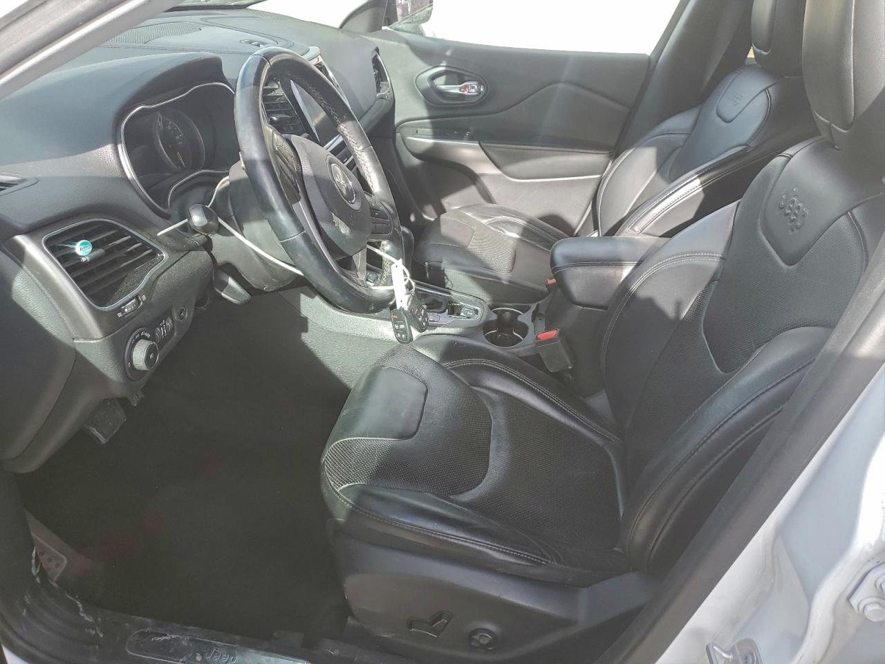 2019 JEEP CHEROKEE LIMITED photo 7