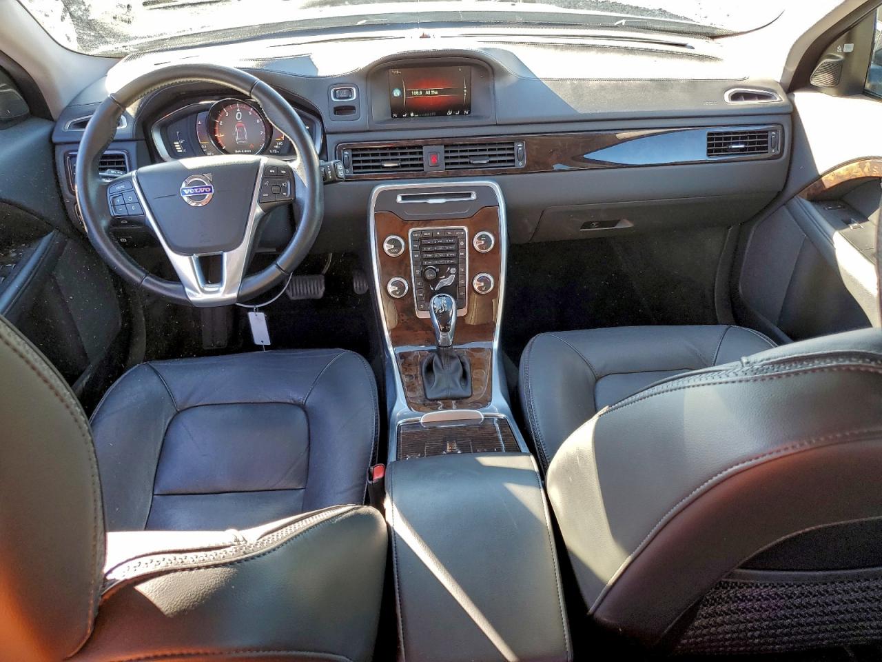 2016 VOLVO XC70 T5 CLASSIC PREMIER photo 8