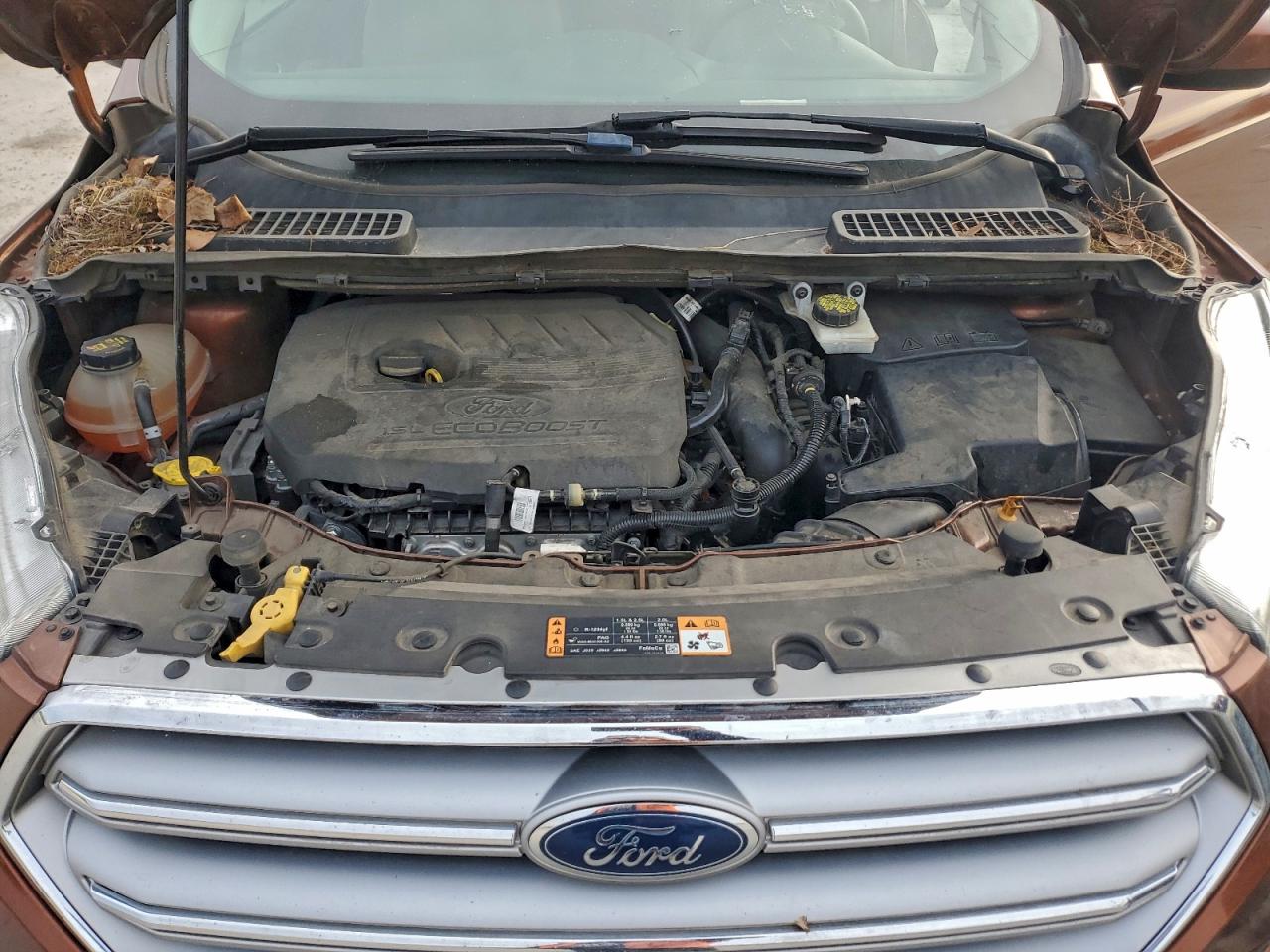 2017 FORD ESCAPE SE photo 11