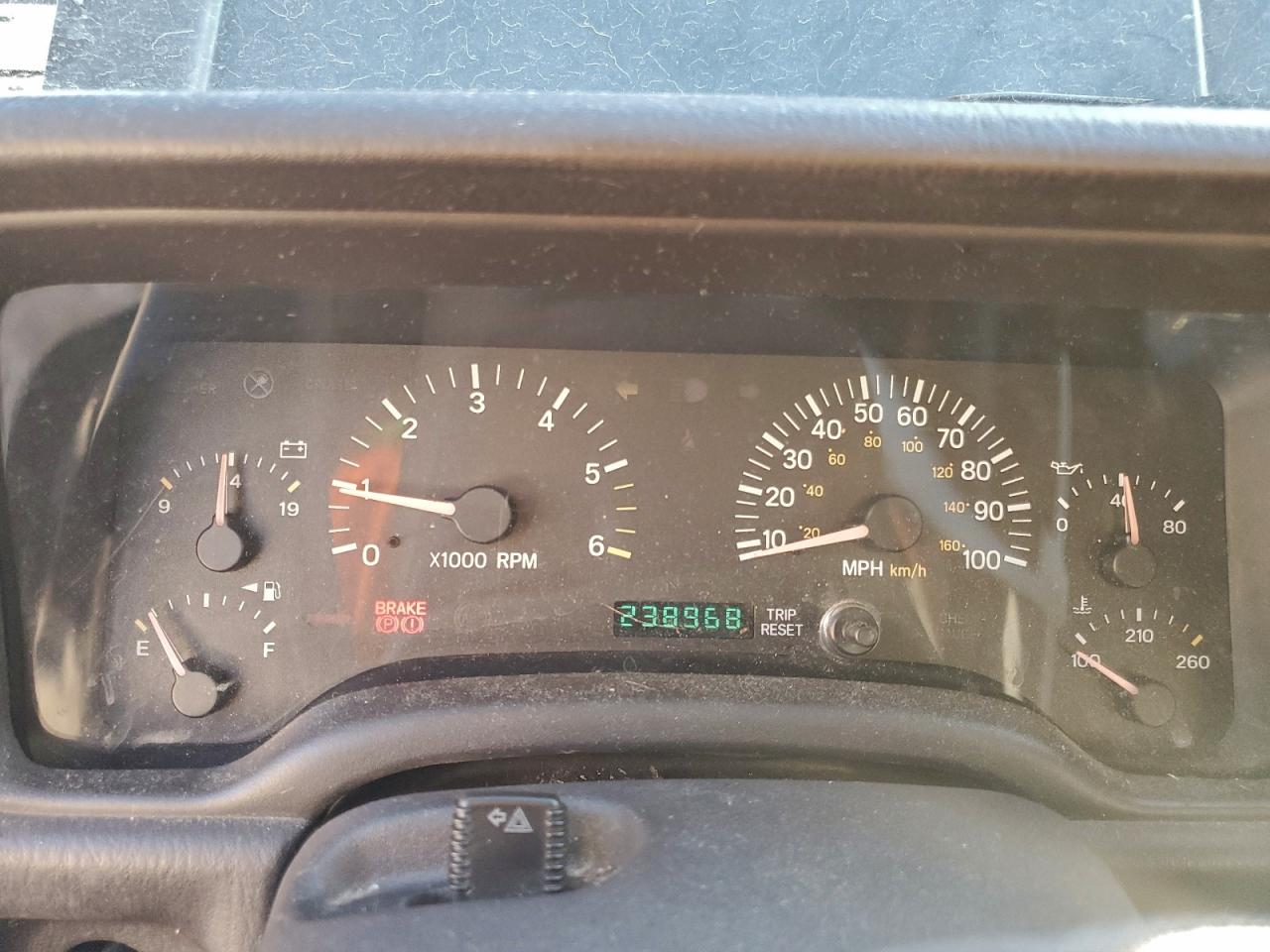 2001 JEEP CHEROKEE SPORT photo 9