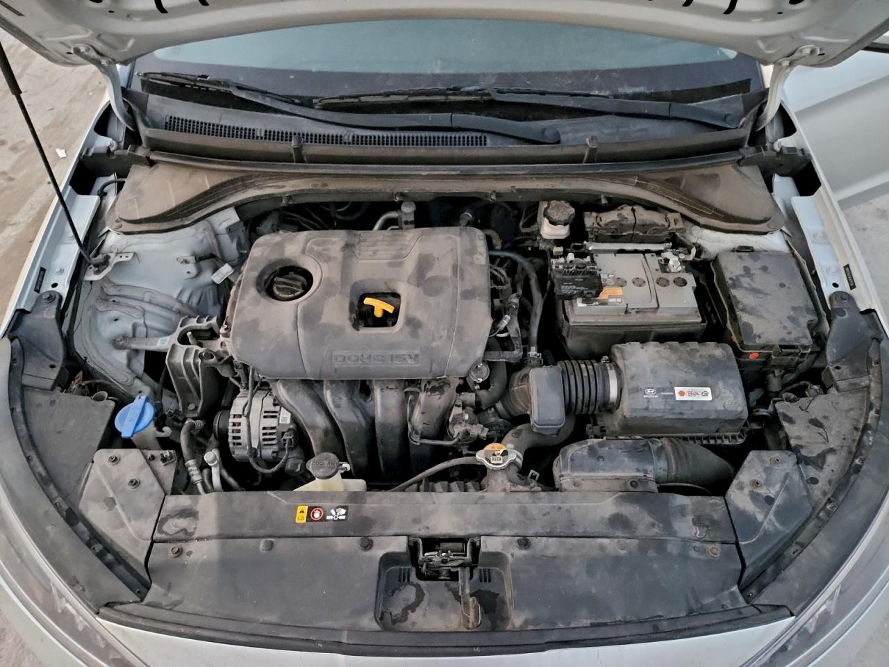 2019 HYUNDAI ELANTRA SE photo 11