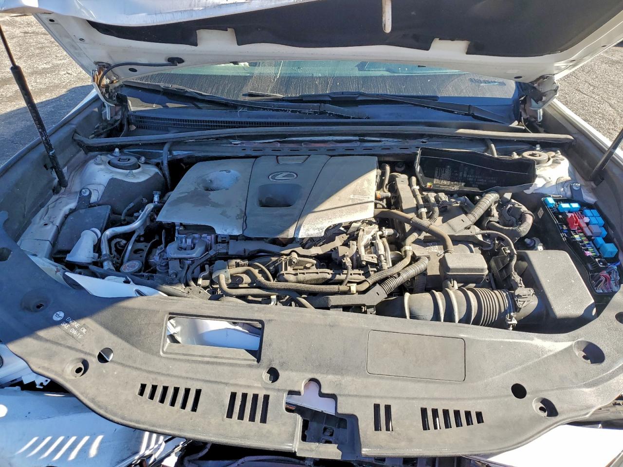 2021 LEXUS ES 300H photo 11