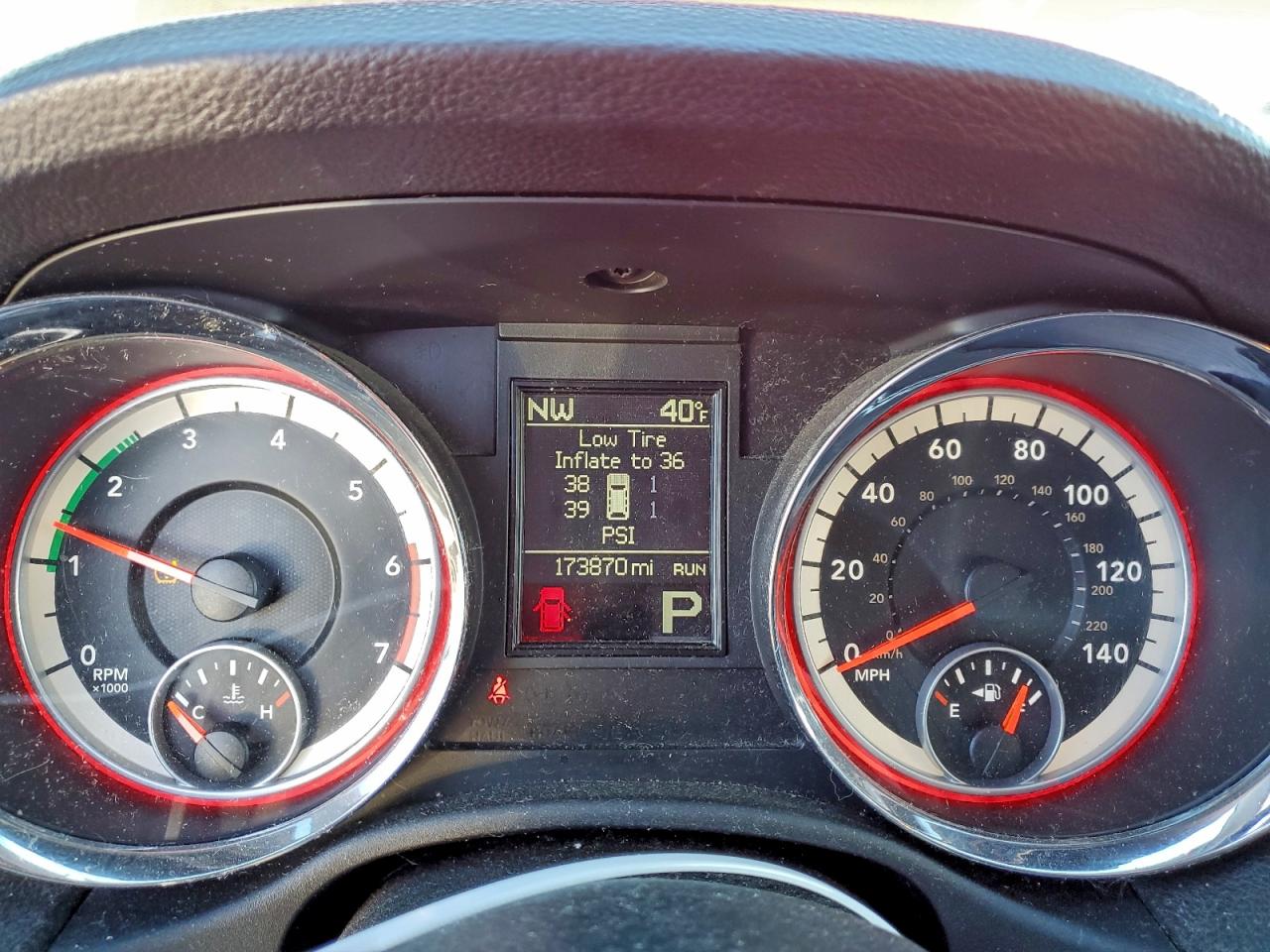 2013 DODGE DURANGO R/T photo 9