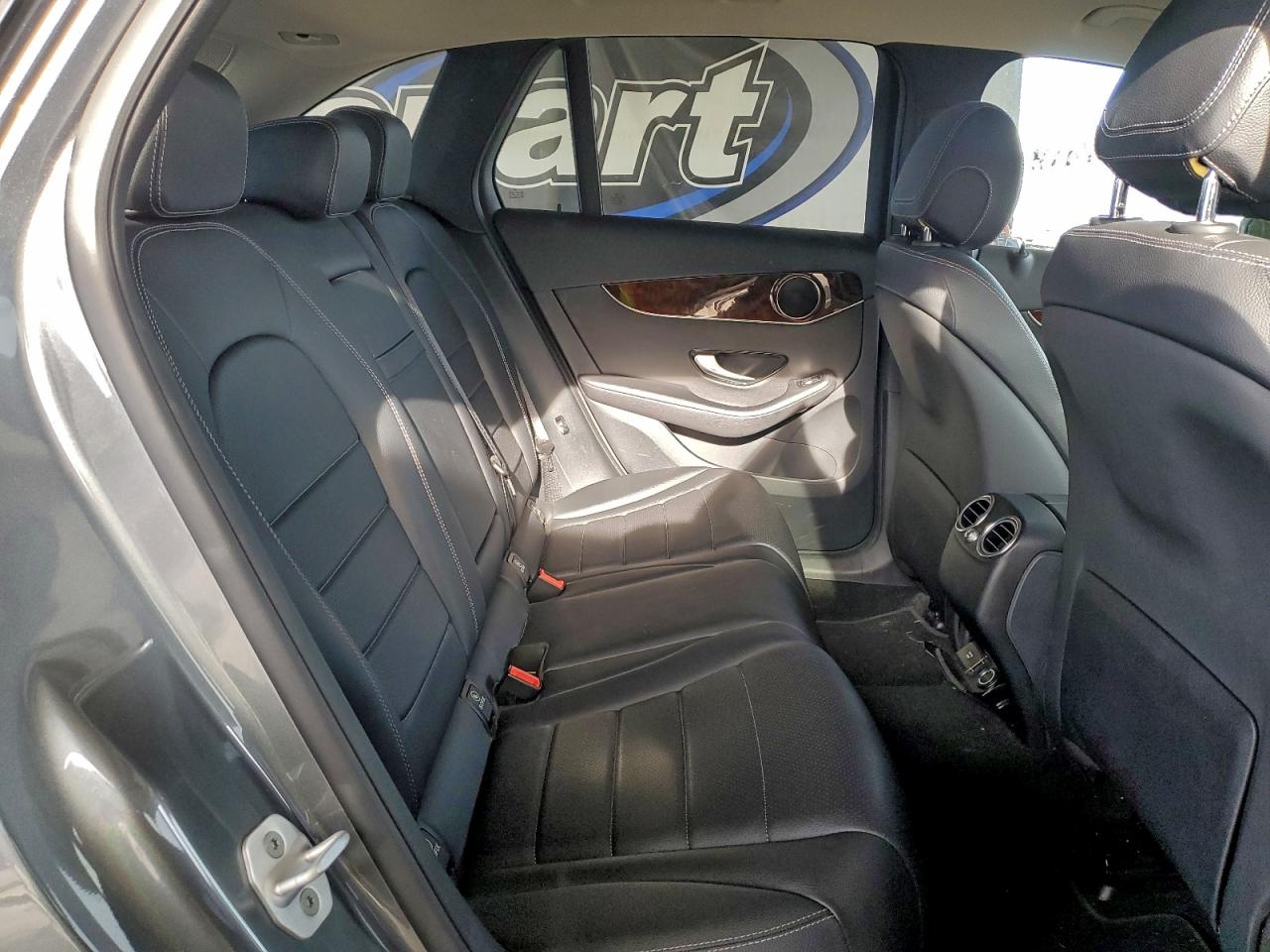 2016 MERCEDES-BENZ GLC 300 4MATIC photo 10