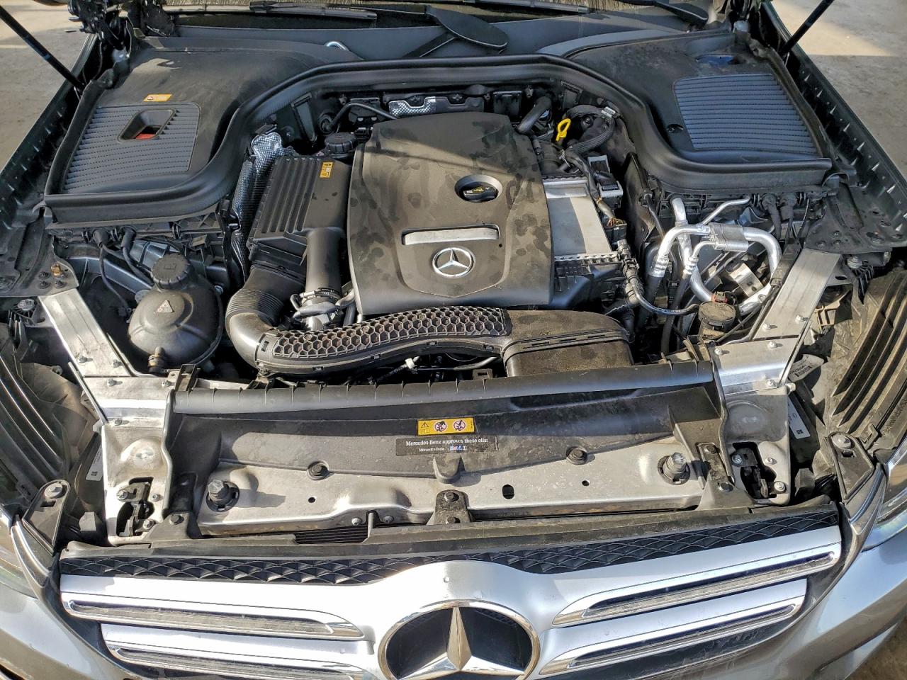 2016 MERCEDES-BENZ GLC 300 4MATIC photo 11