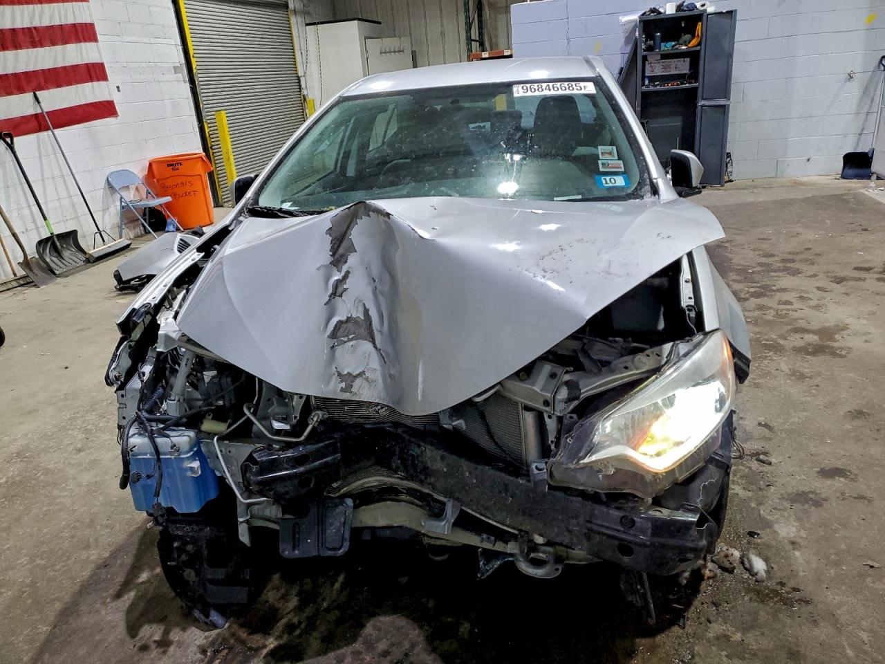2015 TOYOTA COROLLA L photo 5