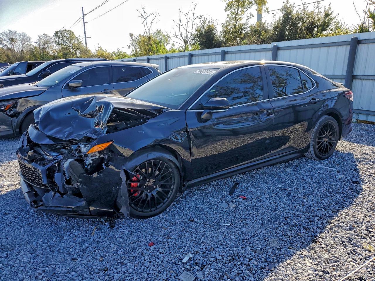 2024 TOYOTA CAMRY