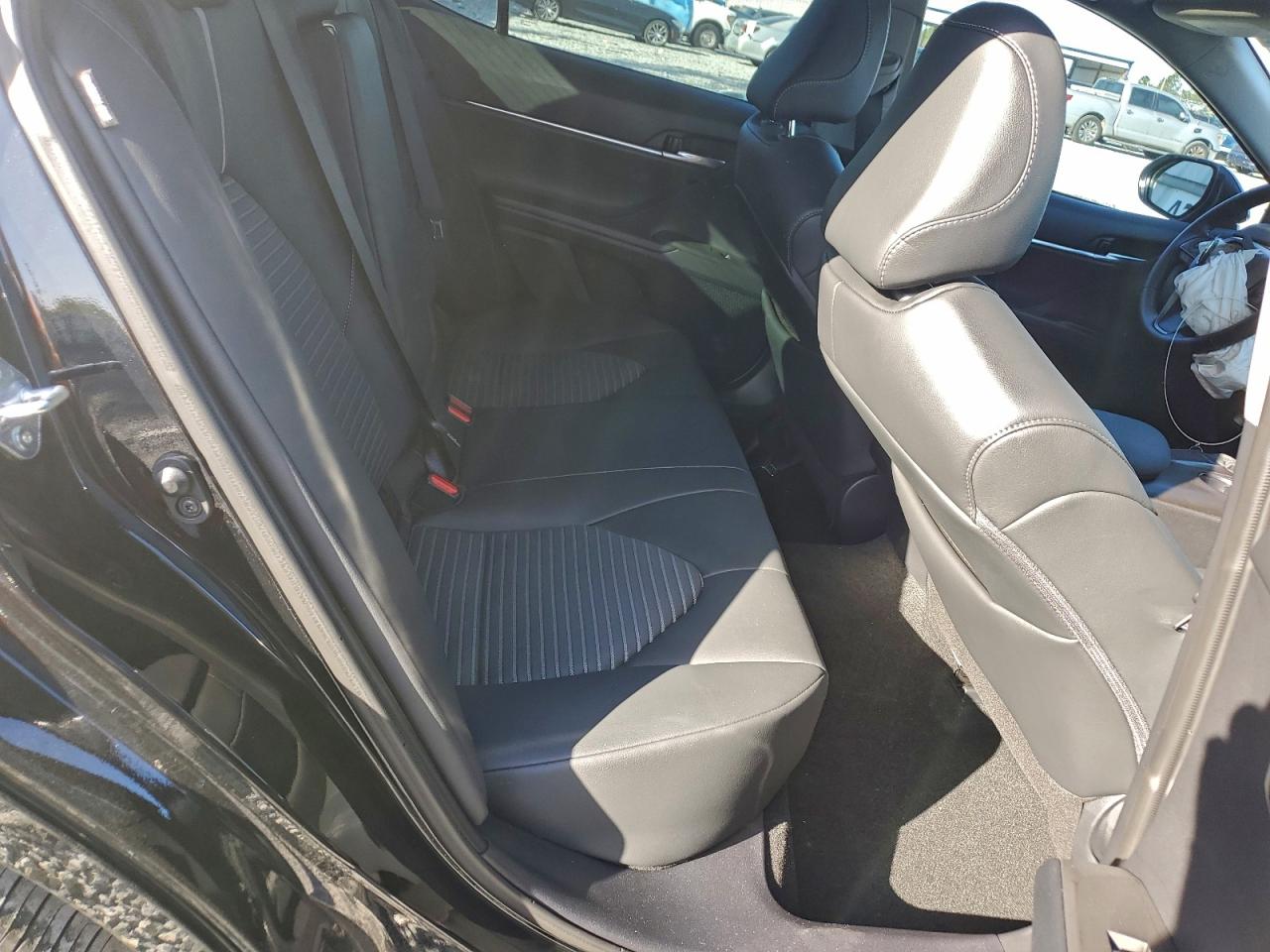 2024 TOYOTA CAMRY SE NIGHT SHADE photo 10