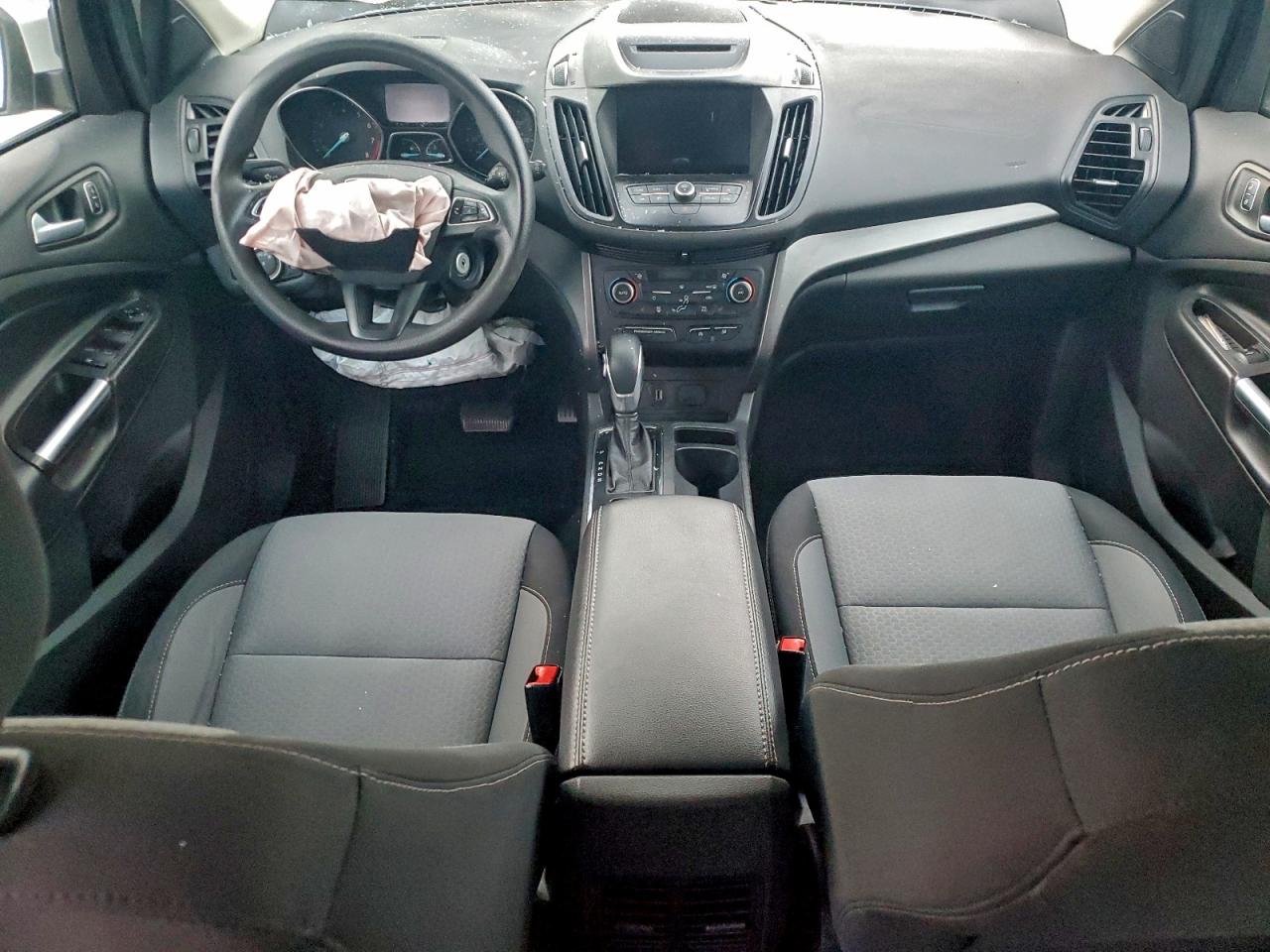 2018 FORD ESCAPE SE photo 8