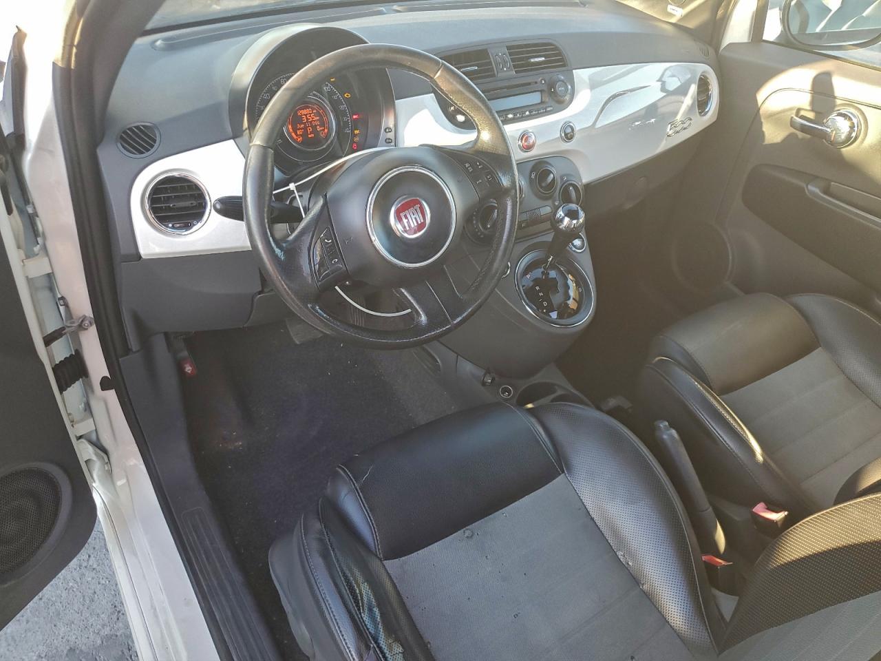 2012 FIAT 500 SPORT photo 8