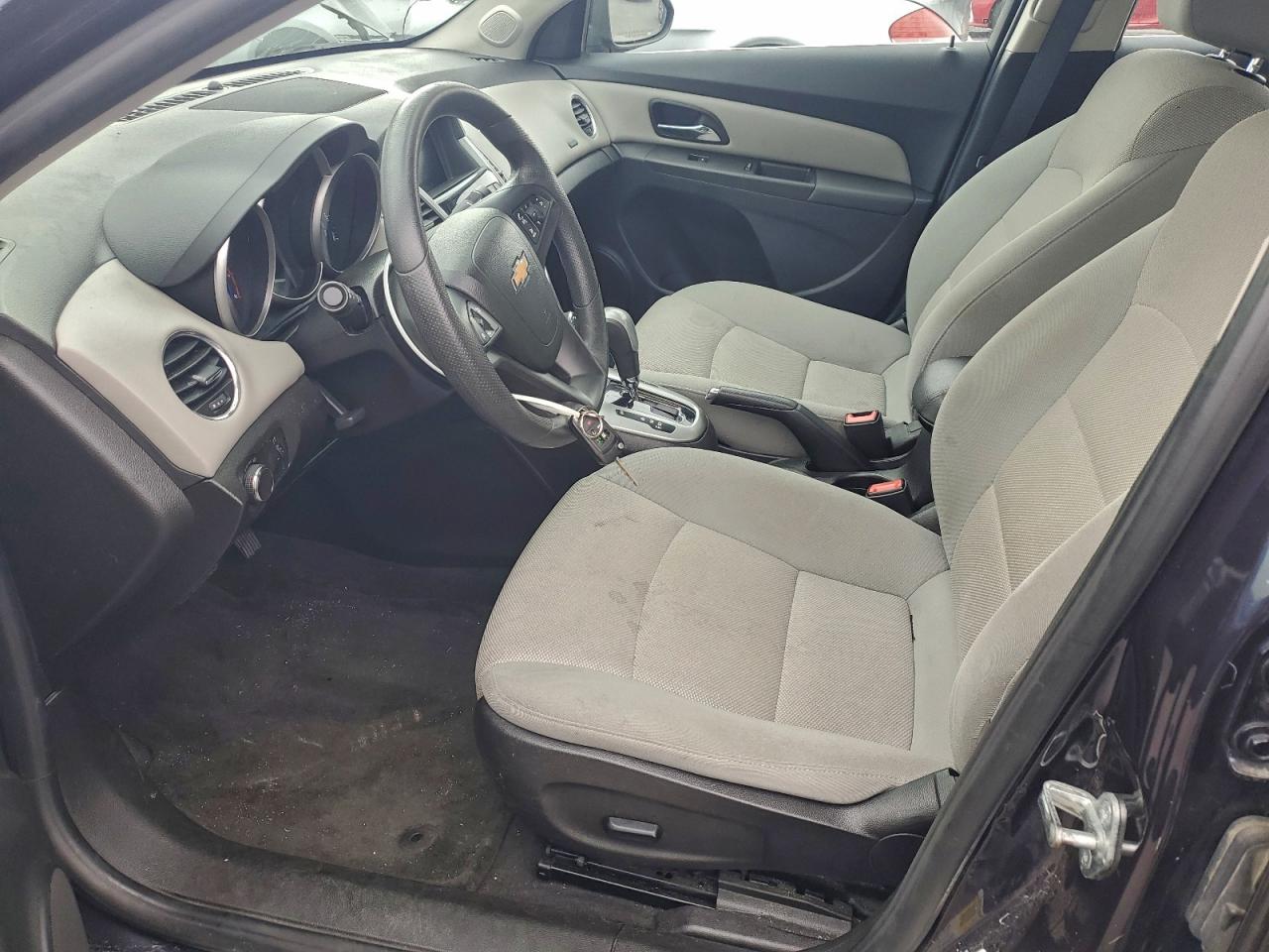 2016 CHEVROLET CRUZE LIMITED LT photo 7