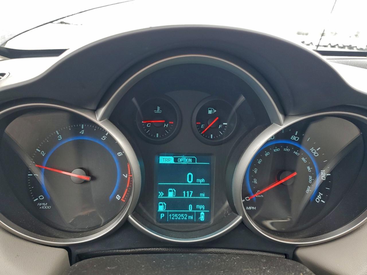 2016 CHEVROLET CRUZE LIMITED LT photo 9