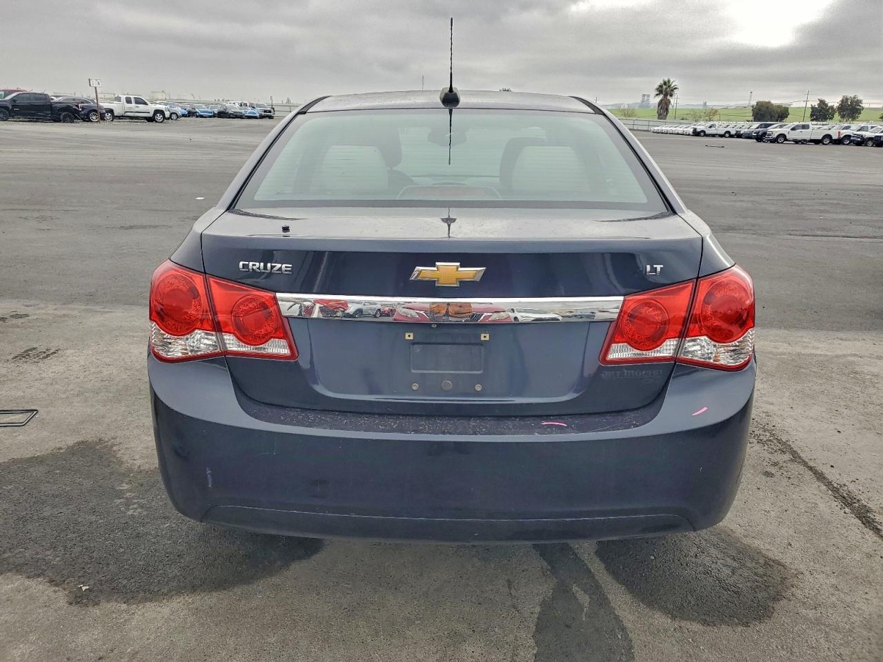 2016 CHEVROLET CRUZE LIMITED LT photo 6
