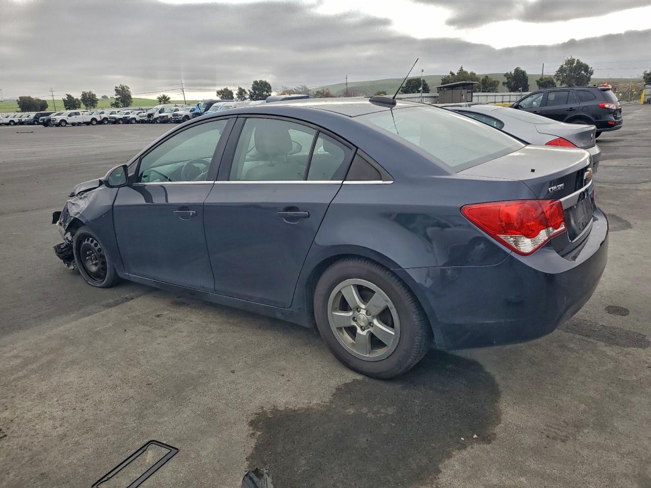 2016 CHEVROLET CRUZE LIMITED LT photo 2