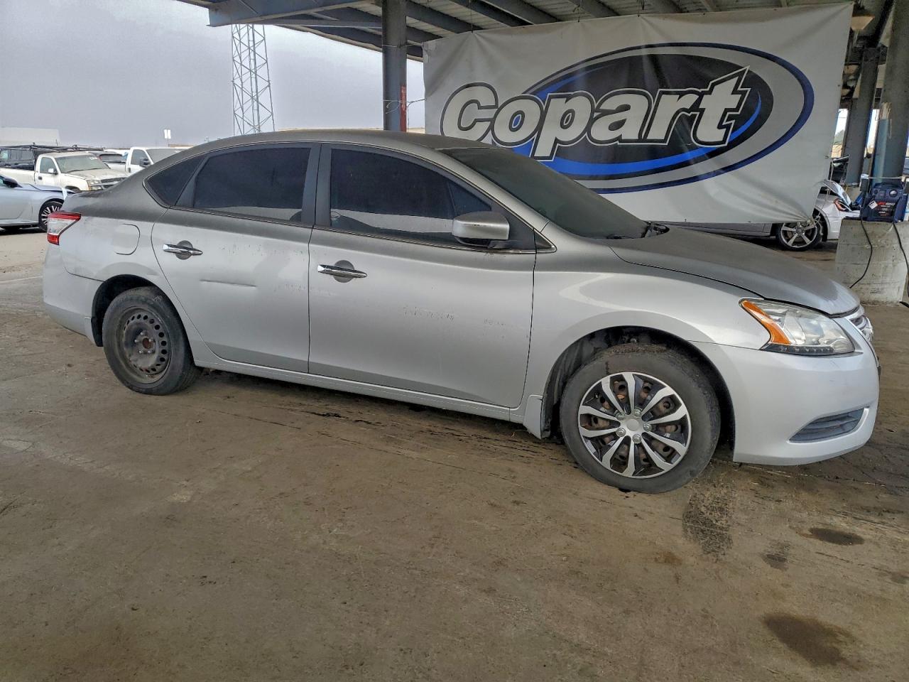 2015 NISSAN SENTRA S photo 4