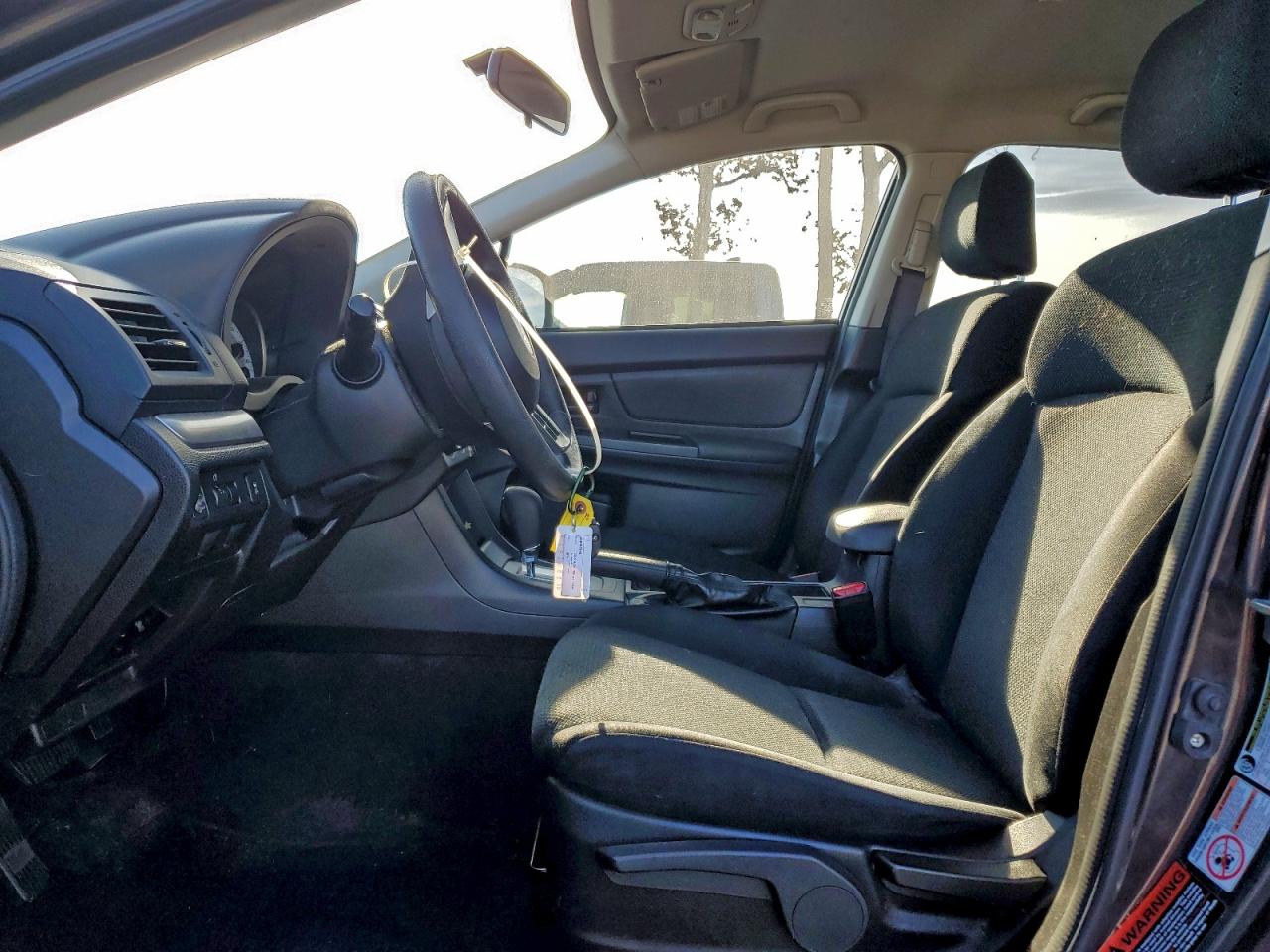 2014 SUBARU IMPREZA photo 7