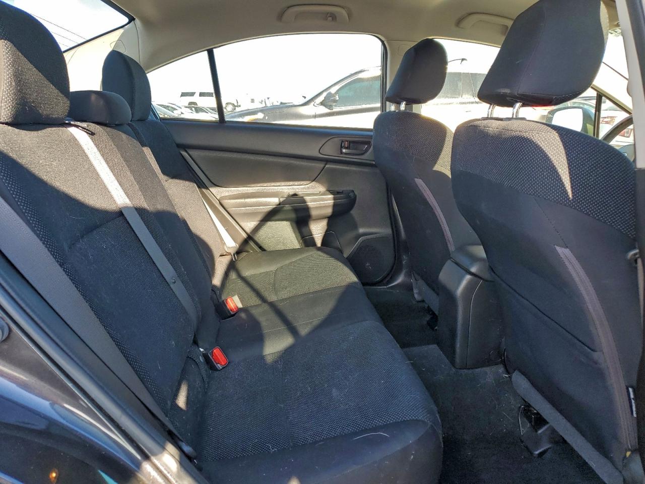 2014 SUBARU IMPREZA photo 10