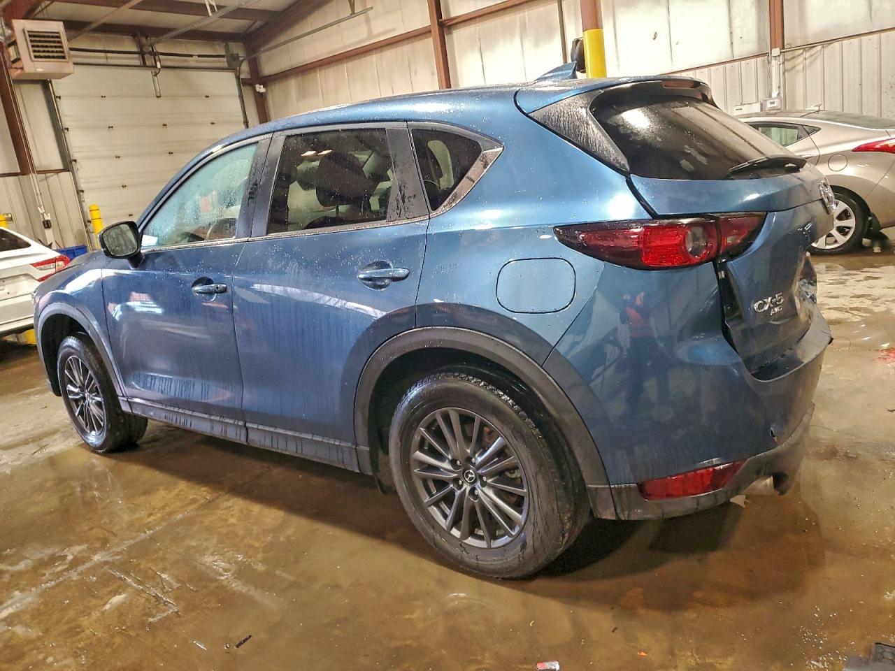 2021 MAZDA CX-5 TOURING photo 2