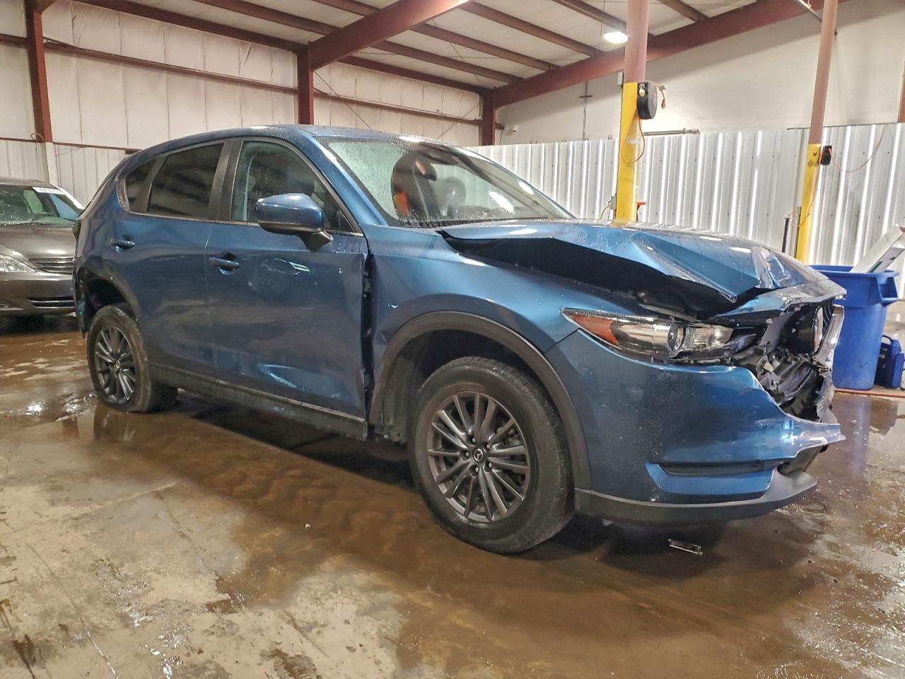 2021 MAZDA CX-5 TOURING photo 4