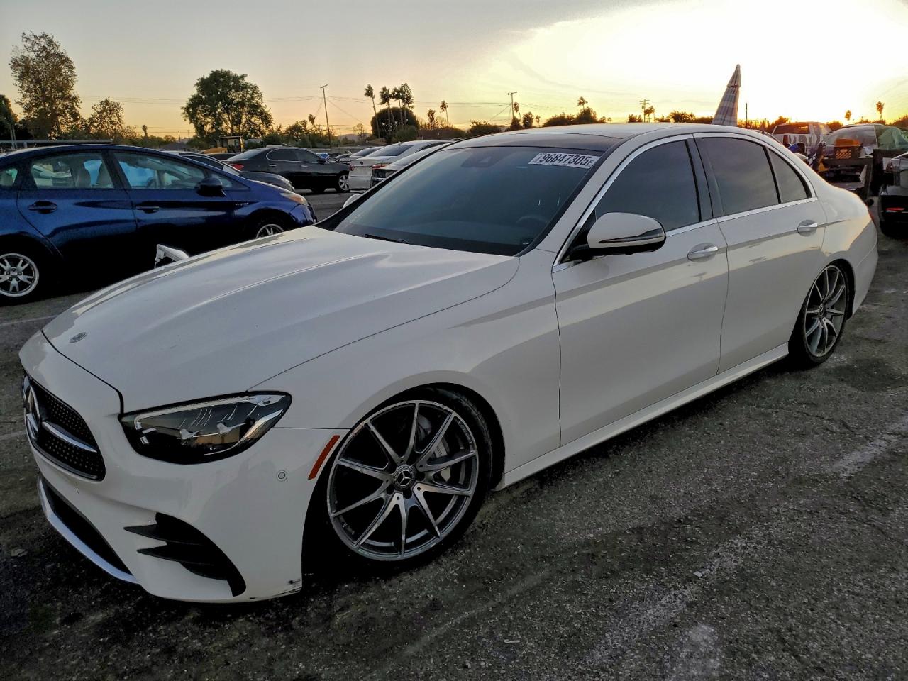 2021 MERCEDES-BENZ E