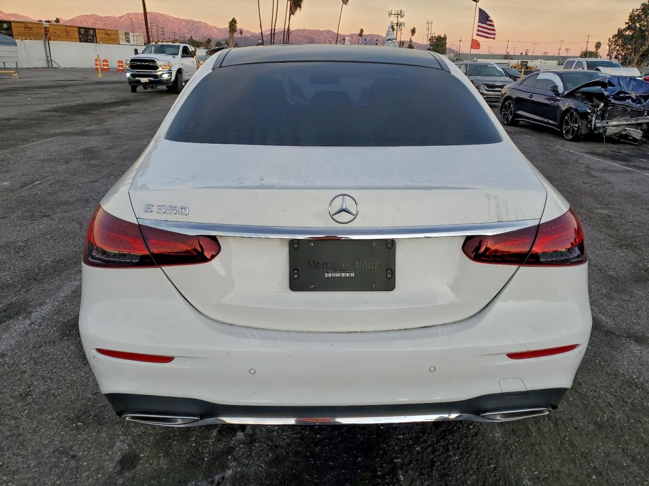 2021 MERCEDES-BENZ E 350 photo 6