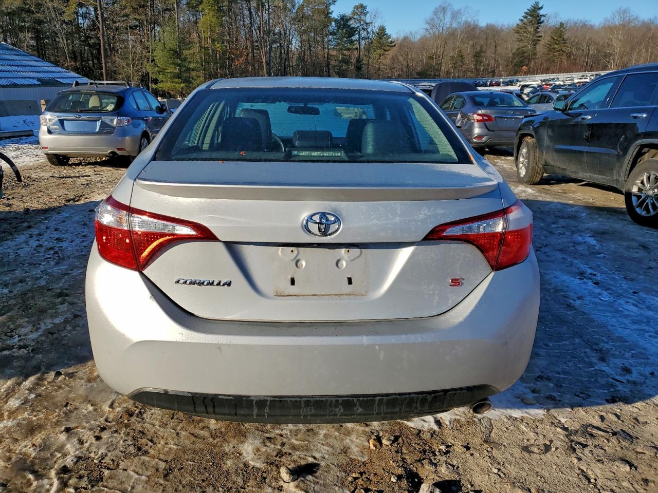 2015 TOYOTA COROLLA L photo 6