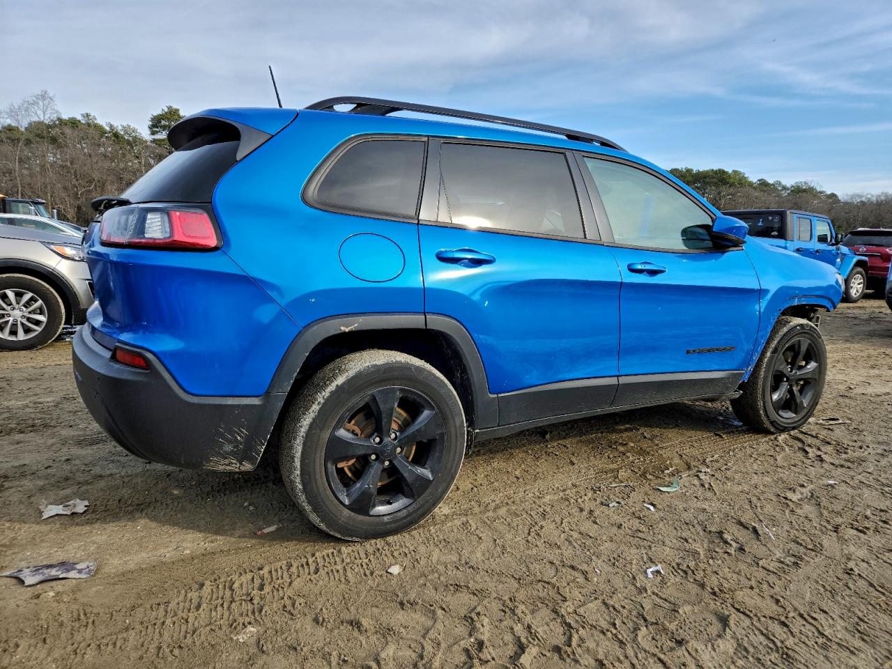 2021 JEEP CHEROKEE LATITUDE PLUS photo 3
