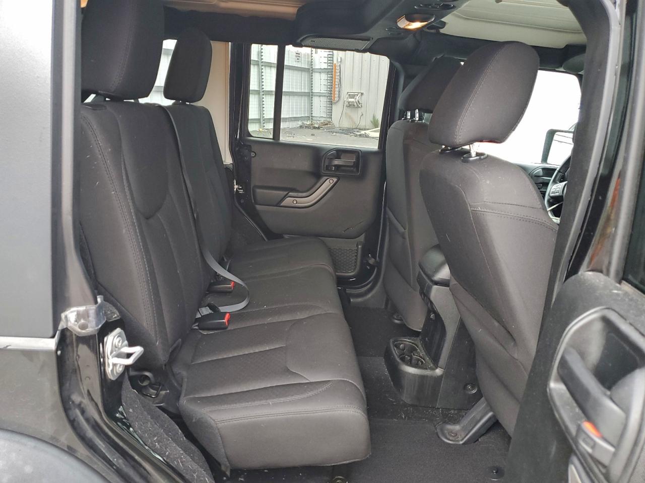 2016 JEEP WRANGLER UNLIMITED SPORT photo 11