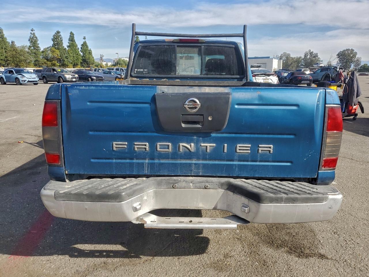 2002 NISSAN FRONTIER KING CAB XE photo 6