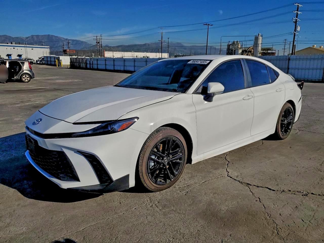 2026 TOYOTA CAMRY