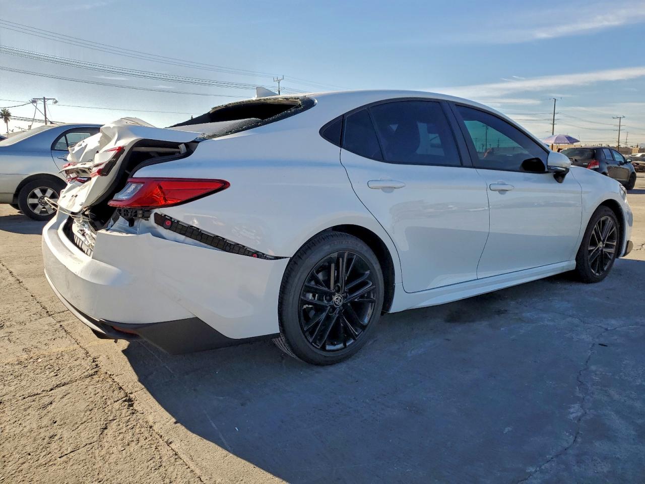 2026 TOYOTA CAMRY XSE photo 3